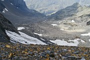 66 Vista sulla vedretta e valle del Trobio